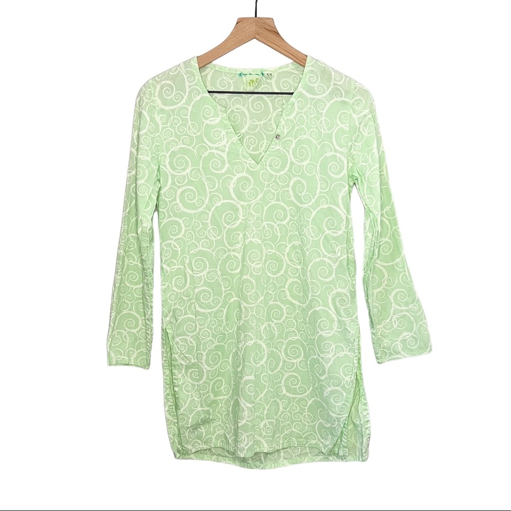 ME Mary Ellen Printed Oversized Coverup Tunic Top in Green XS